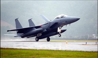 韩军多架战机将参加红旗军演首次全程空中加油