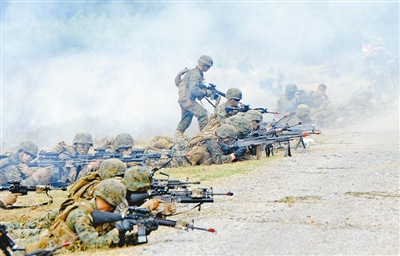 燃烧的"马蹄" ——2012年国际热点军事演习扫描面向世界地图,如果将