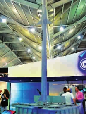 ��ɫ�к�����λ���������װ������-8���յ�����2��