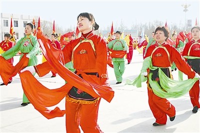 �½�����ĳ�����Ӿ�ɩŤ������ӭ���´���ͼ��