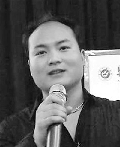 退役大学生士兵用音乐开启创业路曾创作军旅歌曲