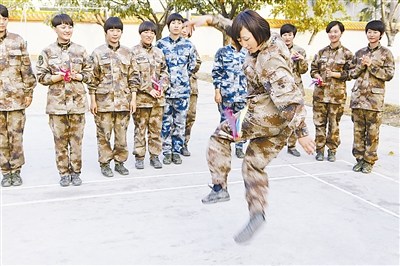 פ��۲������ڻ��ؽ̵���ǿ��ѧ������ѵ����ͼ��