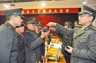 �Ͼ�����ĳ����������̳��ί��������ȫϢӰ��