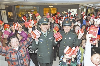 ���������׷����ƶ��ɽ��ѧУ����700����ֵ�