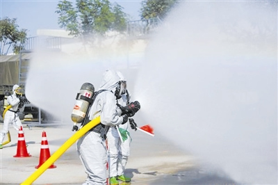 ����������ַ���רҵ�ֶӽ���ϴ��������ͼ��