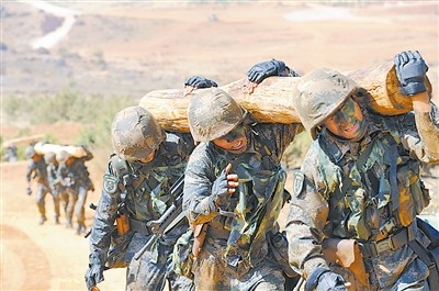 第14集团军组织特战分队技能考核磨练官兵本领