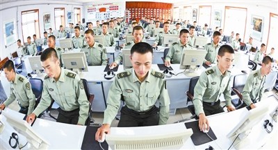 “红九连”官兵:人人都有理论学习博客(图)