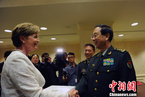 ����Է����򡰷ɻ��ӡ��¾�������ֹ�������帴ȼ