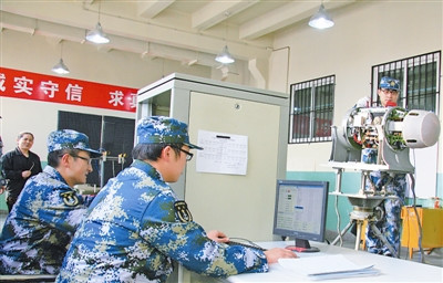 ����װ����ĳ�����ֿ�չ�������Լ�������������