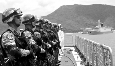 �й������״������μӻ�̫���ݽ�����1100�ˣ�ͼ��