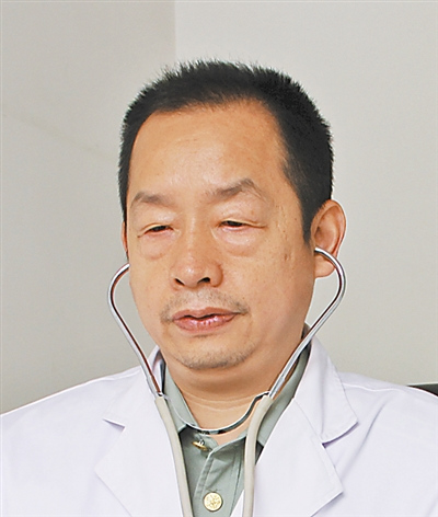 �ܲ�ĳ����Ӿ�ҽ��Ϊ������24���г̰�����