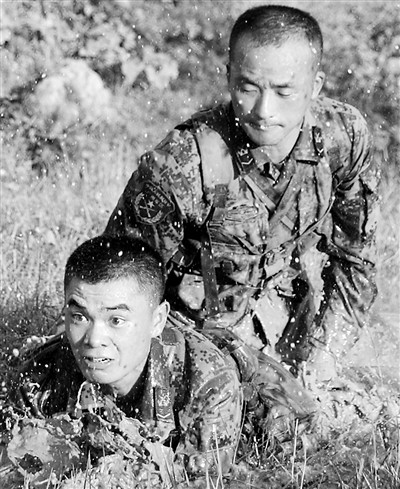 广西桂林警备区从难从严落实官兵基础课目训练