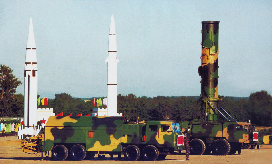 美媒:美应发展轰炸机潜艇以反制中国导弹威胁