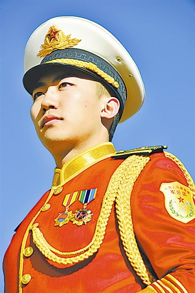 解放军新式礼宾服更透气精致不区分级别资历图