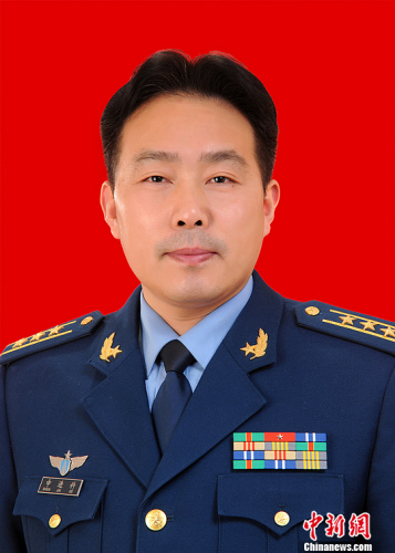 中国空军新闻发言人申进科中新网1月20日电 题:军事新闻发言人更要有"