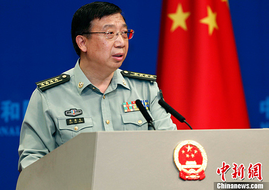 国防部回应“为何没用战机运回在尼泊尔中国人”