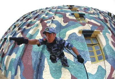 ̽Ӫ��������ͻ���ӣ�������ս��������ħ��ѵ��