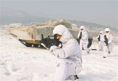 第39军某旅实弹射击考核:距离达装备性能极限