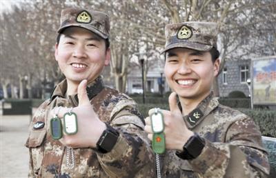 中国军人保障标识牌用处大官兵受伤可一键呼救(图)