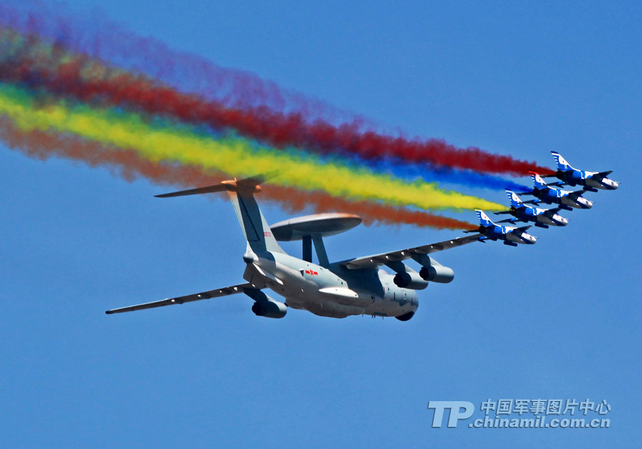 中国空军预警200型2000型飞机精彩飞行照