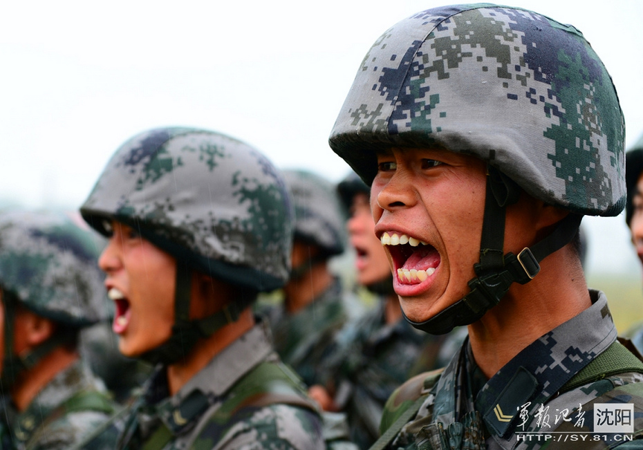 沈阳军区某部红九连实兵实装训练图集