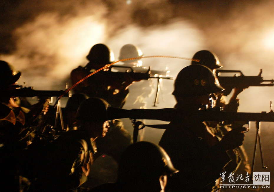 沈阳军区某部红九连全面锻造过硬精兵