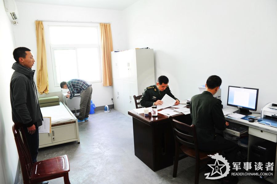 官方曝光解放军陆军军官学院内景-中新网