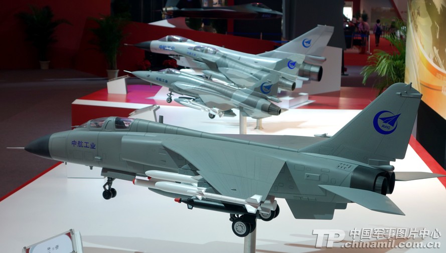 中国航空馆展示多款战机 先进概念机抢眼