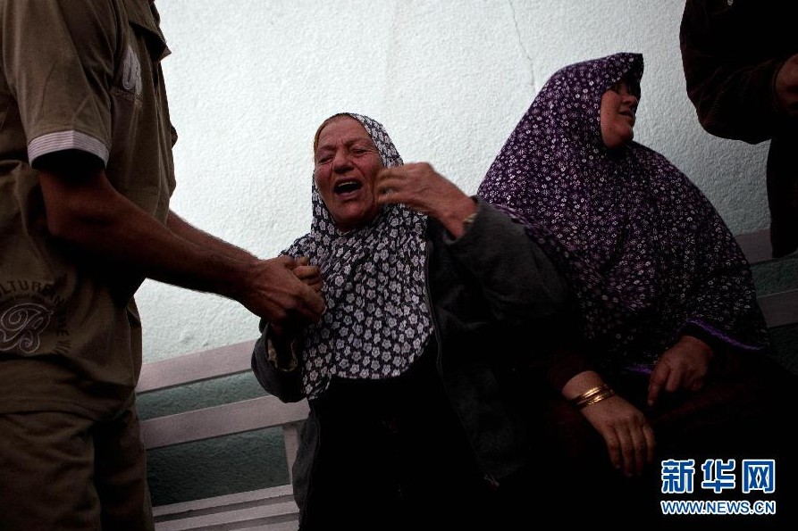 以军轰炸加沙已致130人死亡 巴民众无限悲痛