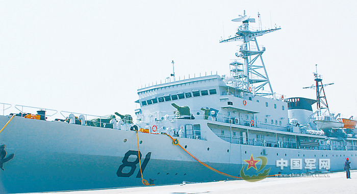 中国海军舰艇开始涂装新式舷号辽宁舰开先例