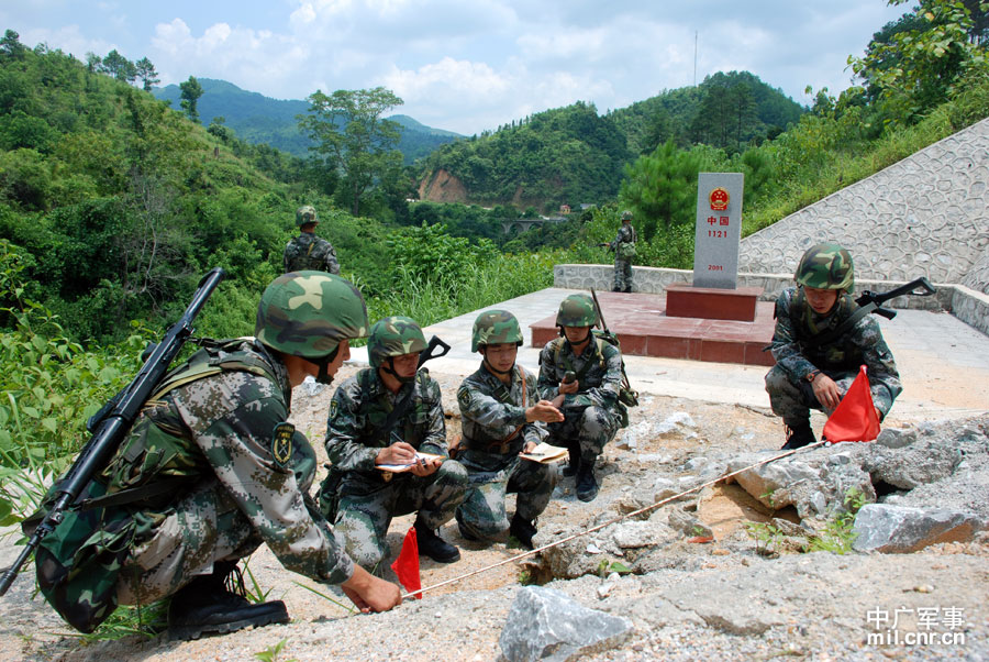 广西边防部队配北斗导航巡逻提升守边战力