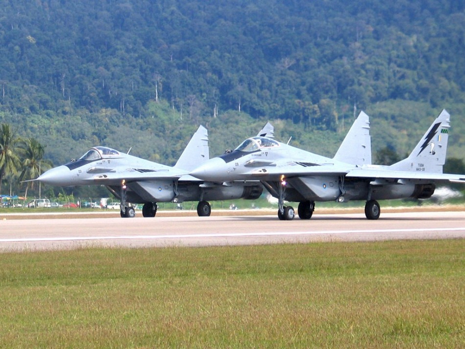 已有f-18苏-30 马来西亚还要买"台风"战机?