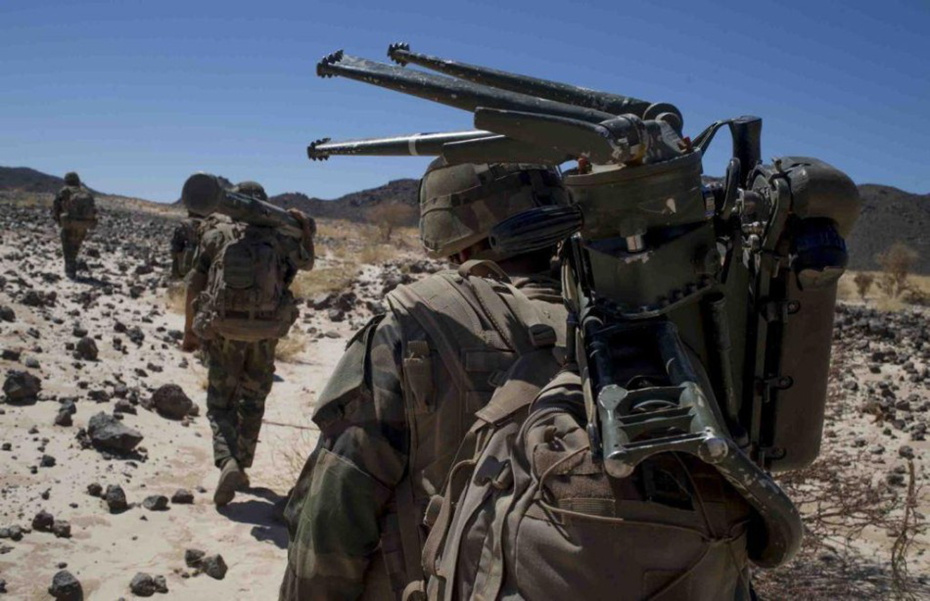 法军战斗分队在马里艰难前进