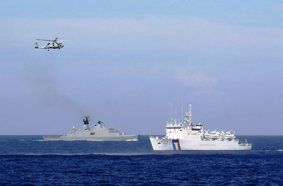 绝不再受欺辱台湾舰机群对菲高调军演