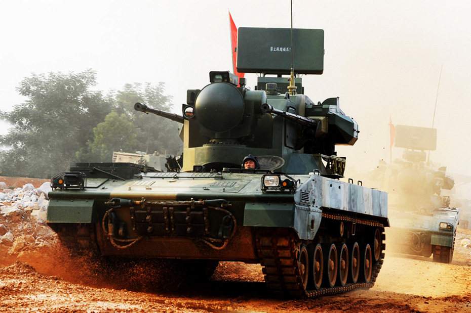 中国新高炮跻身世界七强未装导弹是弱点