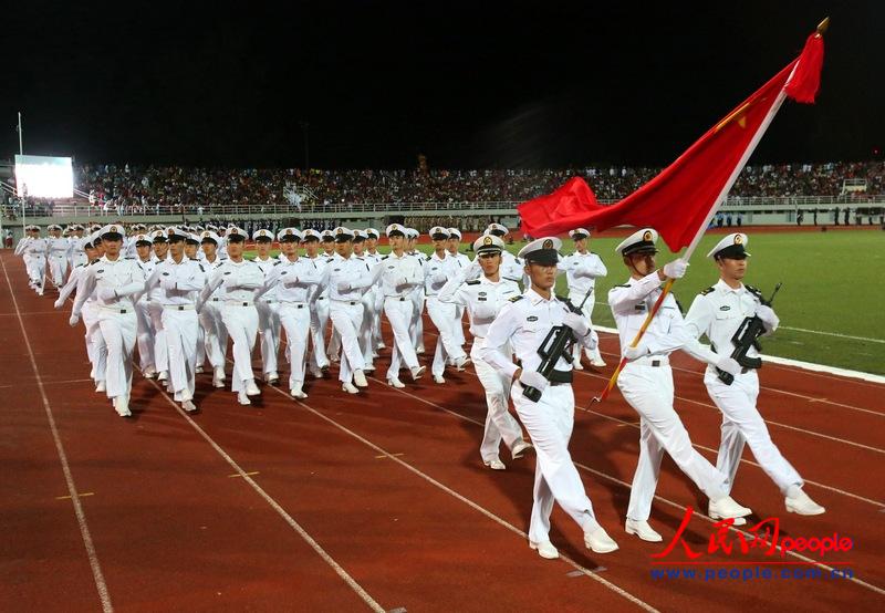 中国海军方队亮相塞舌尔国庆阅兵式