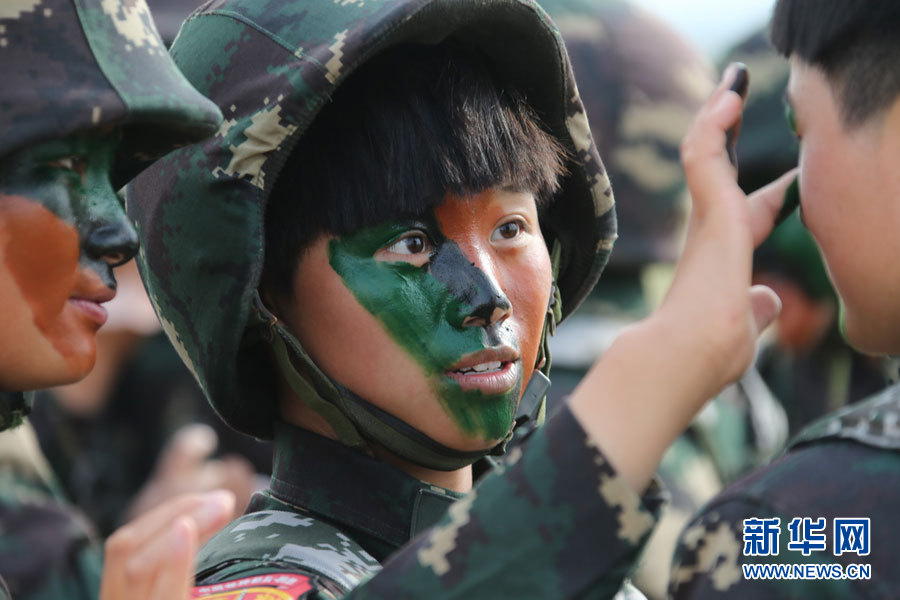中国陆军首支女子特战连部署朱日和基地强化训练
