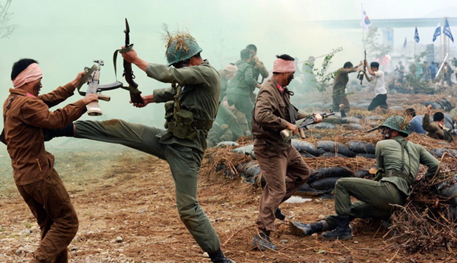 韩国逼真演绎朝战洛东江战役场面残酷