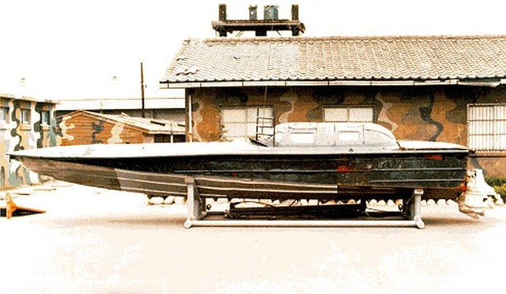 朝鲜半潜艇正向隐身高速进化采用内置弹舱