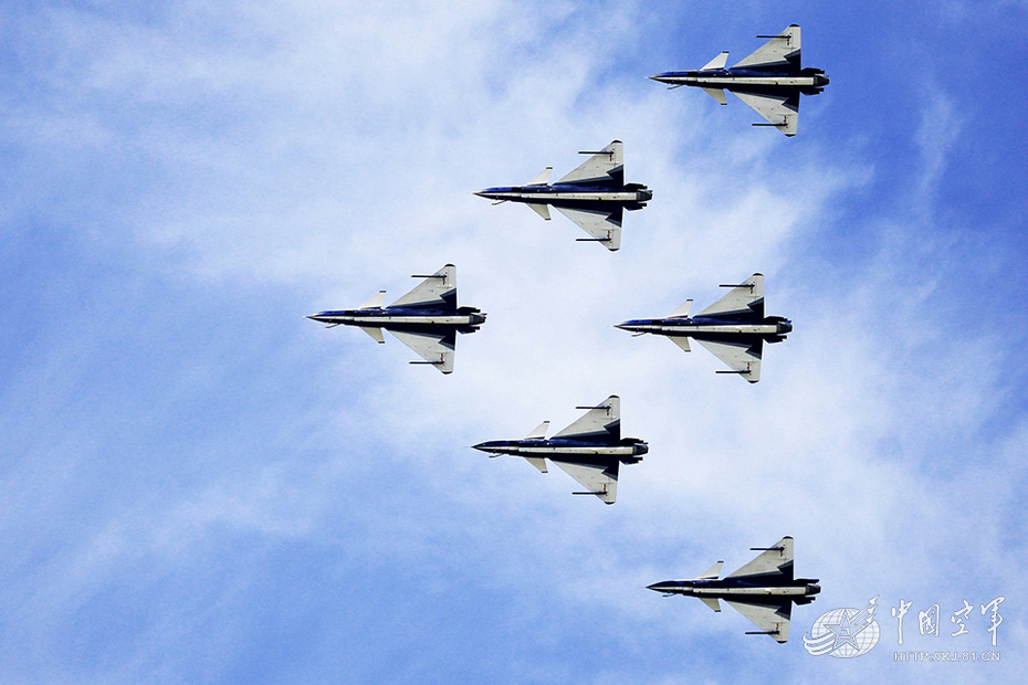 官曝八一飞行队歼10机群海外首秀批量猛图