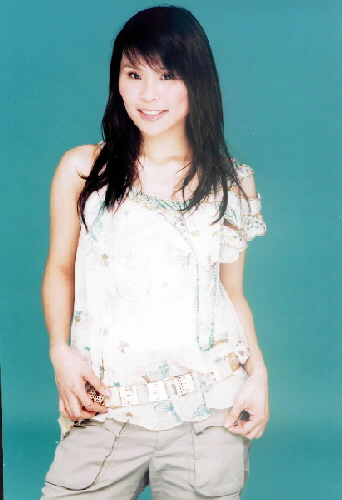 人逢喜事精神爽 乖乖女周蕙"春意盎然"(图)