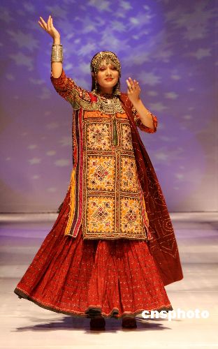 巴基斯坦伊斯兰堡模特演绎时装