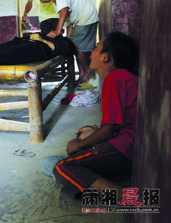 �������Ŷ��Ӻ����ڼ�ͬ�鴫����ɱ������ͼ��