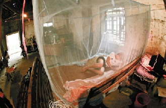 17��Ů�����ȴ��𺣾ȳ������ױ��ޡ��������