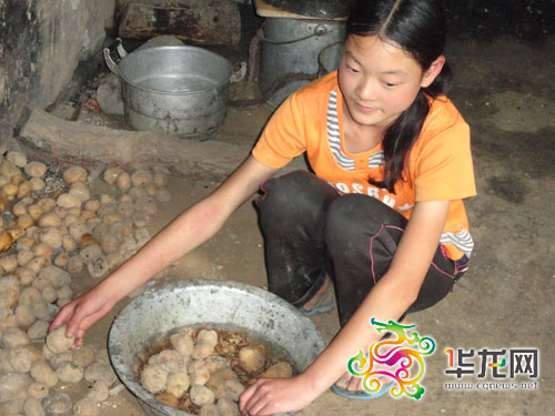 СŮ���Ҿ����������ѧŮ���ʵ������������ͼ��