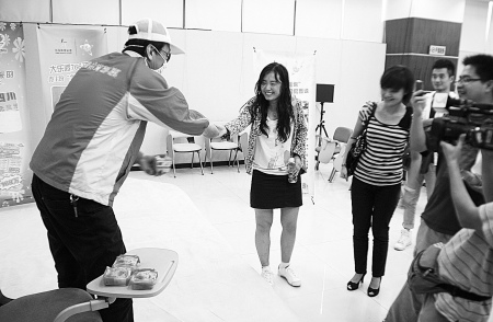 �¸ڹ����Ʊ��500���콱�ֳ���ͷ���淢�±�