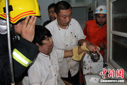 ���Ͽ���һ���Ӳ���������ҧ�������������ڡ�����