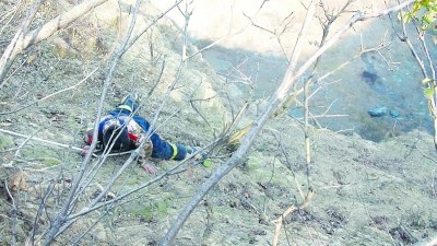 ����ѧ��̽�ձ���80�׸߶�������Աð�����Ҿ��ˣ�2��