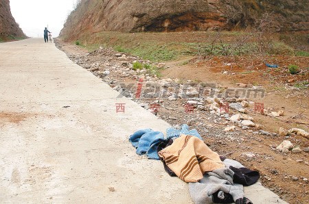 四名小学生江边喝酒庆生一人坠江溺亡(图)