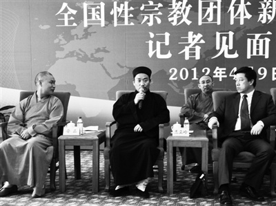 �й����Э��:�������ֵܡ�ϵ�ٺ���������鴦